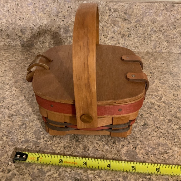 Signed Longaberger All American Incentive Basket - Picture 2 of 7